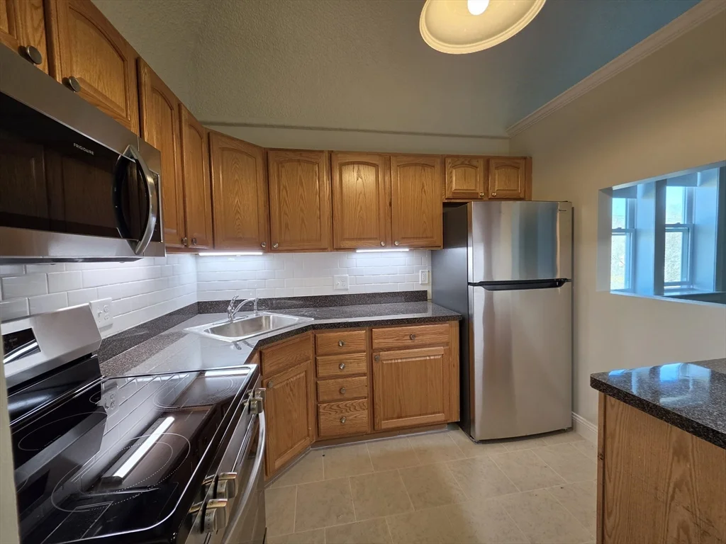 33 Randolph St, Abington