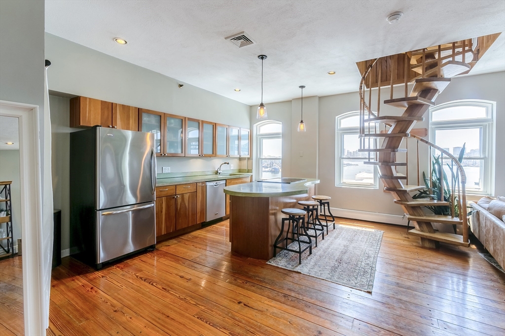 37 Winnisimmet St, Chelsea