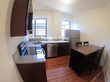 1463 Beacon St, Griggs Park