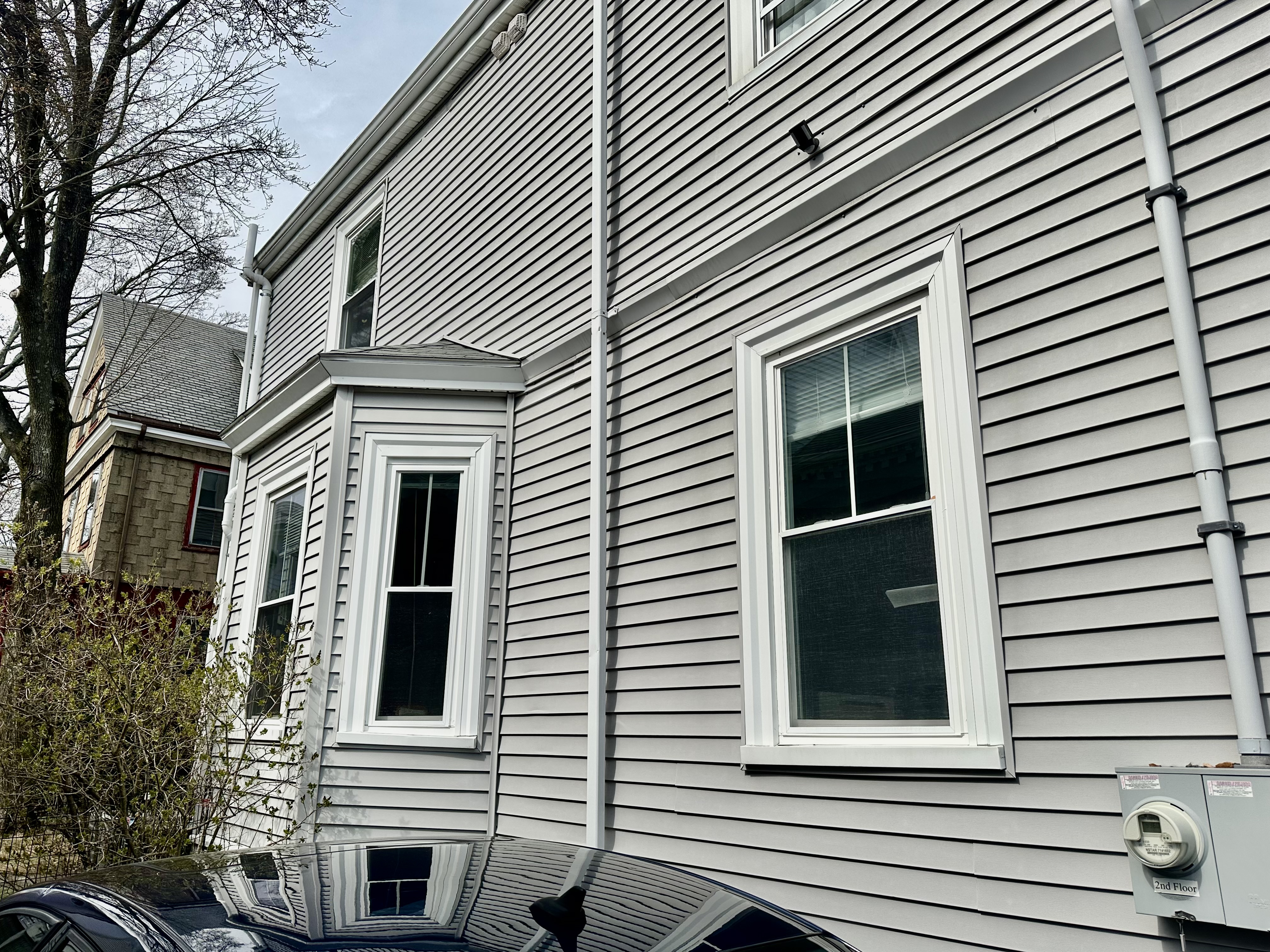 97 Dover St, Davis Square