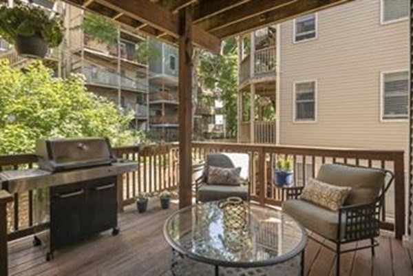 64 Gates St, South Boston