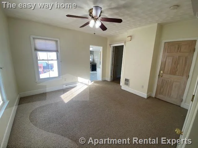 16 Waverly St, Everett