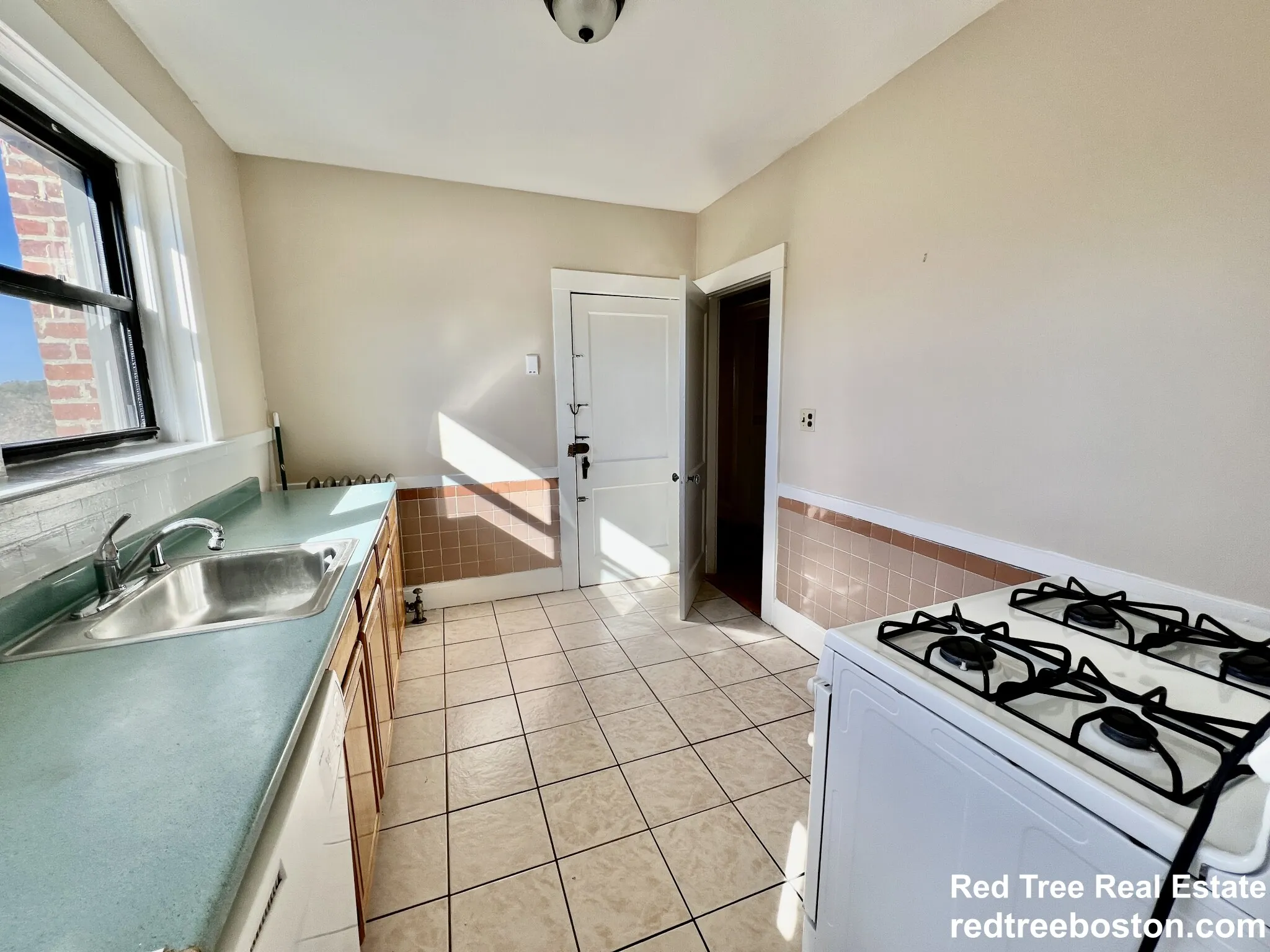 225 Chestnut Hill Ave, Brighton