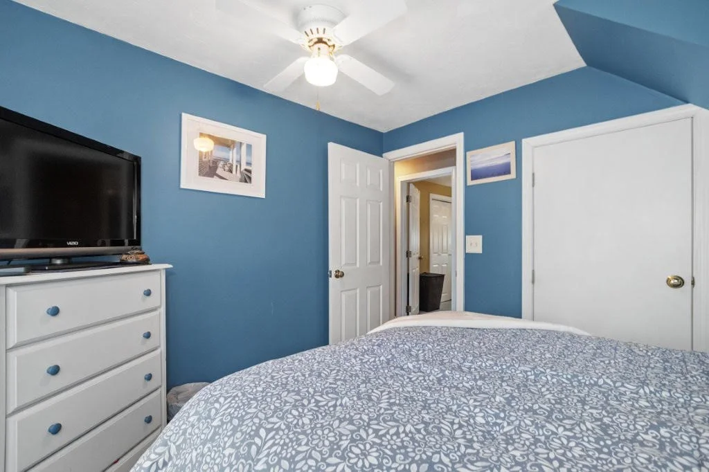 28 Ash St, South Side