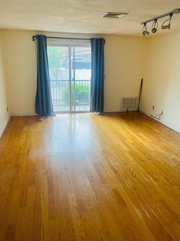 24 South St, Medford