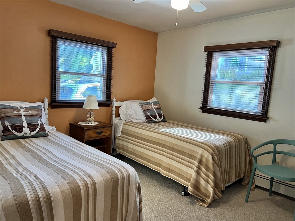 162 R Pettey Ln, South Westport