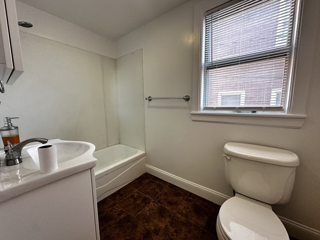 305 Princeton St, East Boston