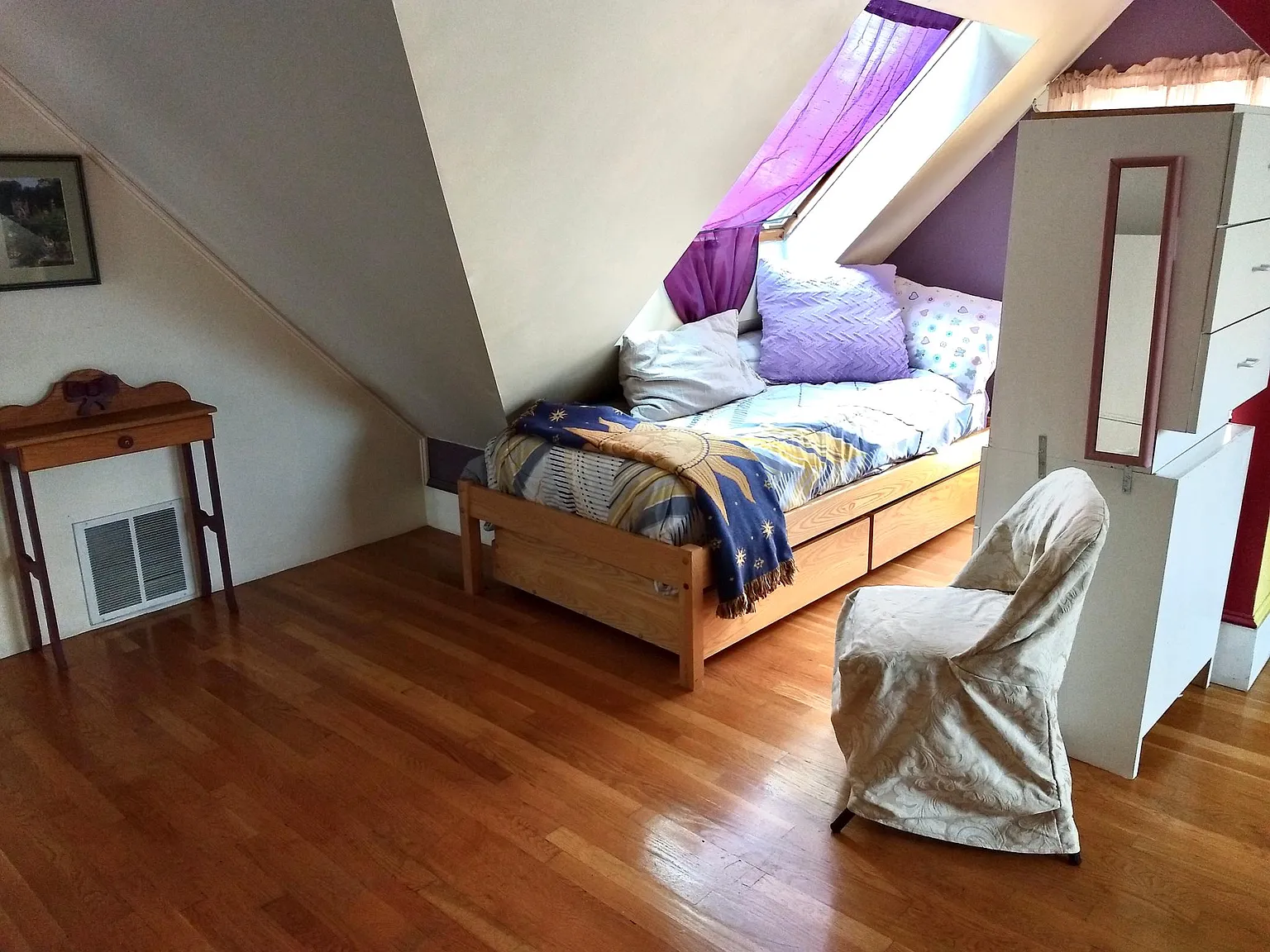 143 Walnut St, Newtonville