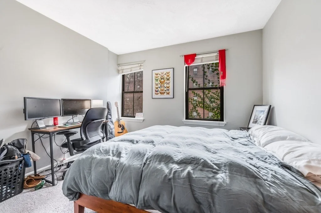 102 E Brookline, South End