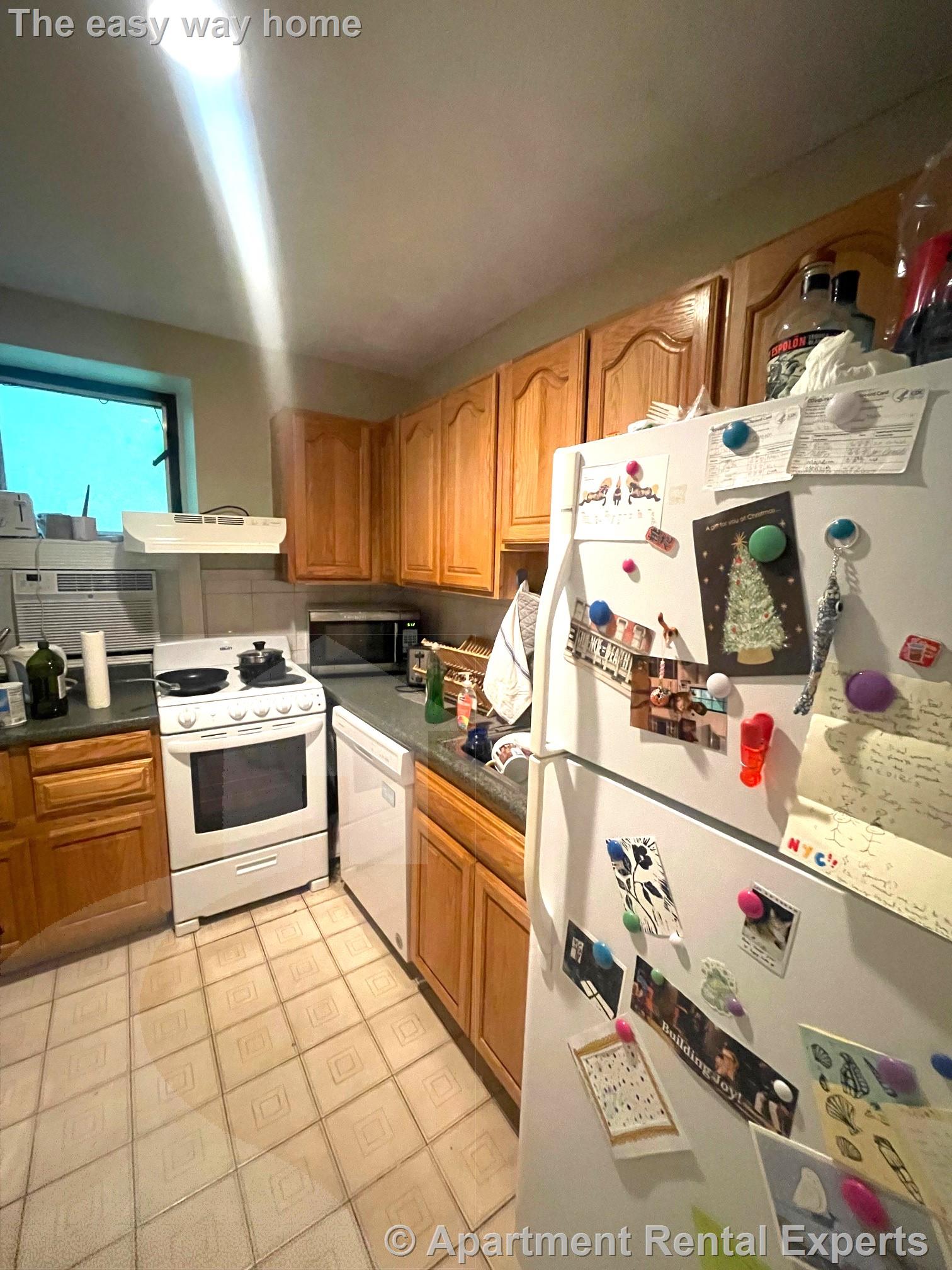 1131 Broadway, Teele Square