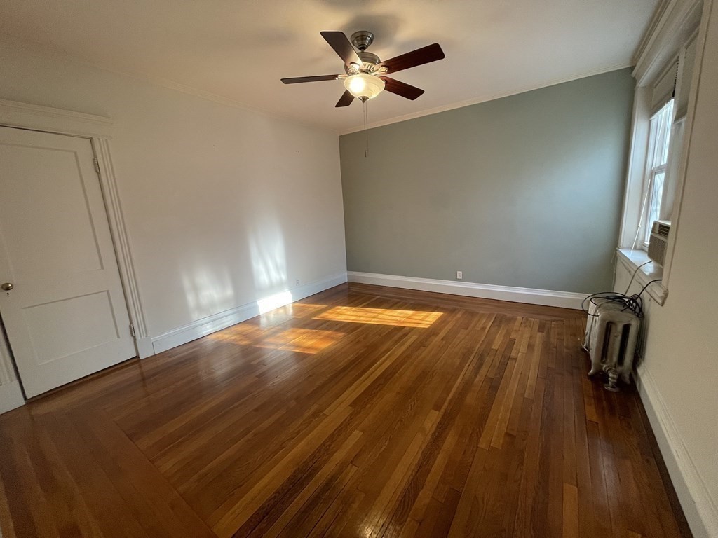 25 Stearns Rd, Coolidge Corner