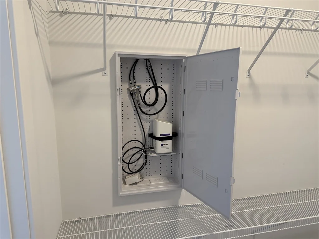 251 Sladen St, Dracut