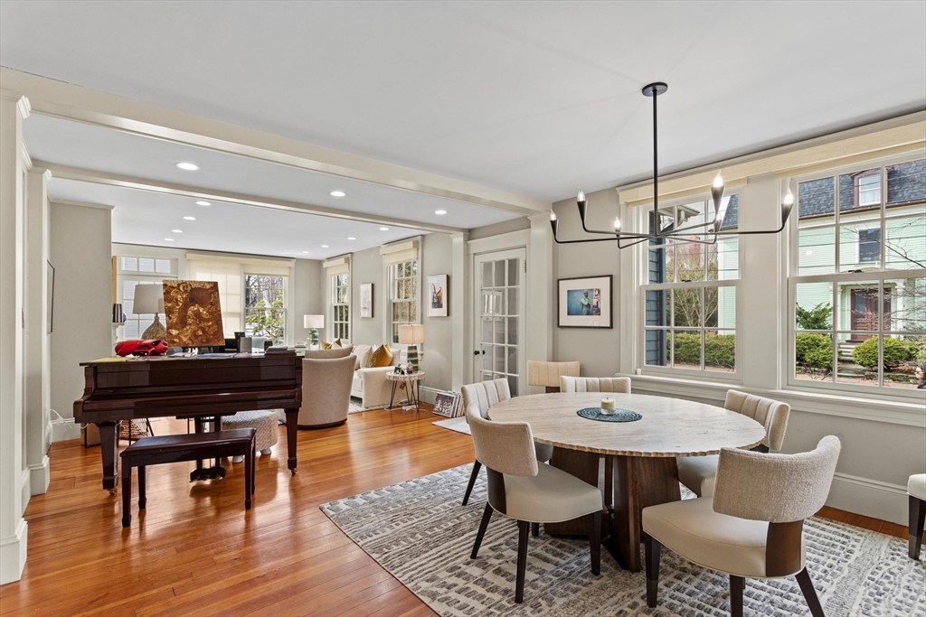 14 Francis Ave, Cambridge