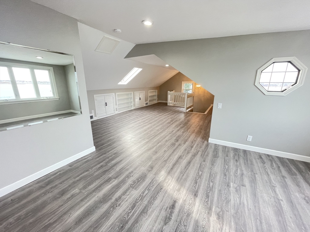 85 Regatta Rd, North Weymouth