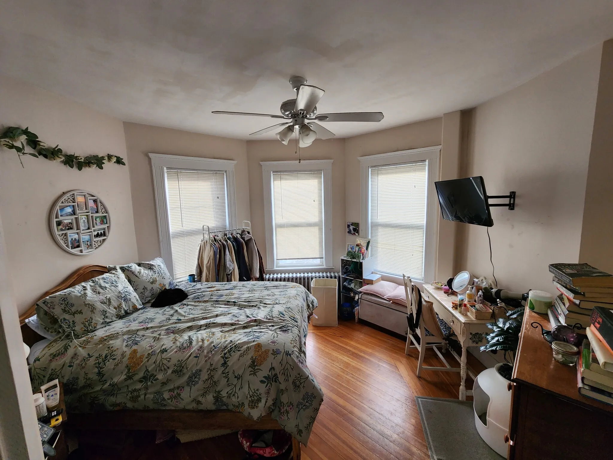 140 Brooks St, Oak Square