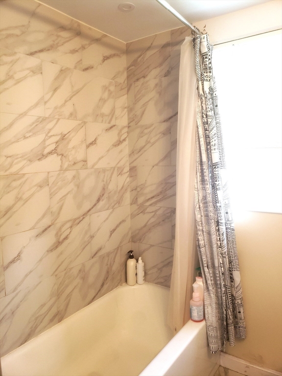 19 Burnside Ave, Spring Hill