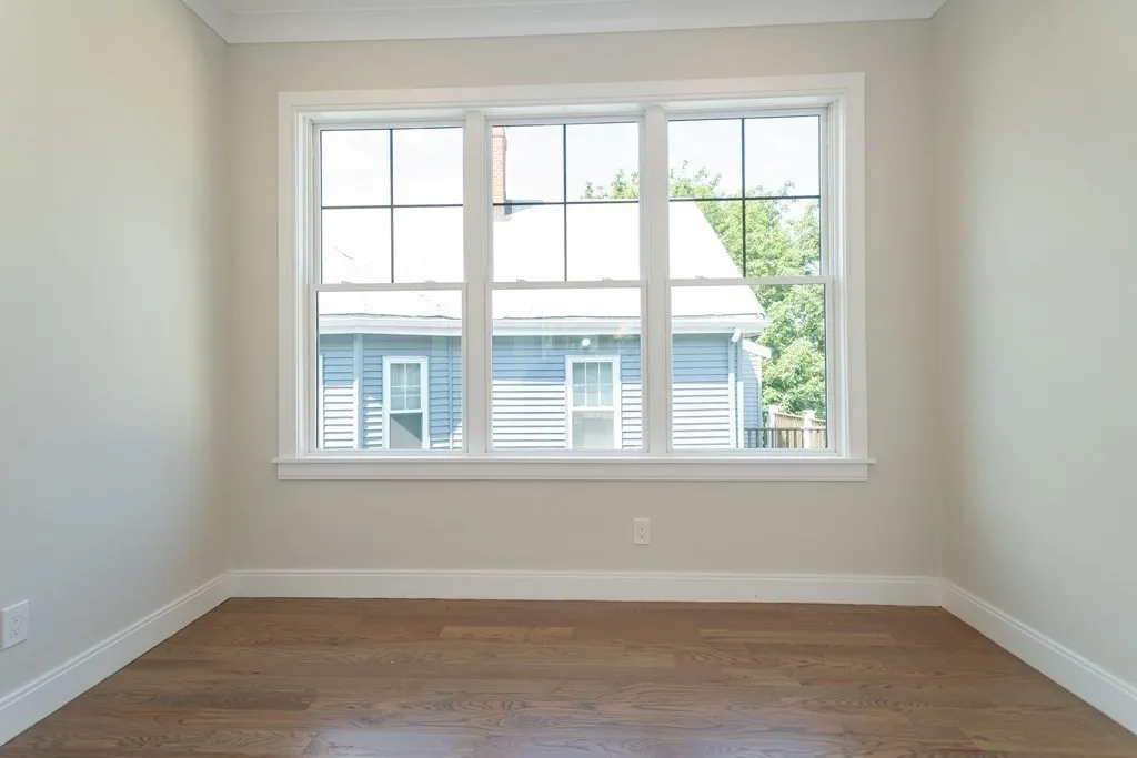 3247 Washington St, Jamaica Plain