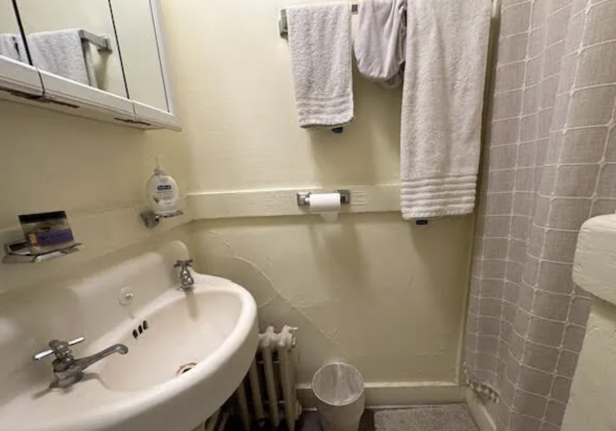 90 Myrtle St, Beacon Hill