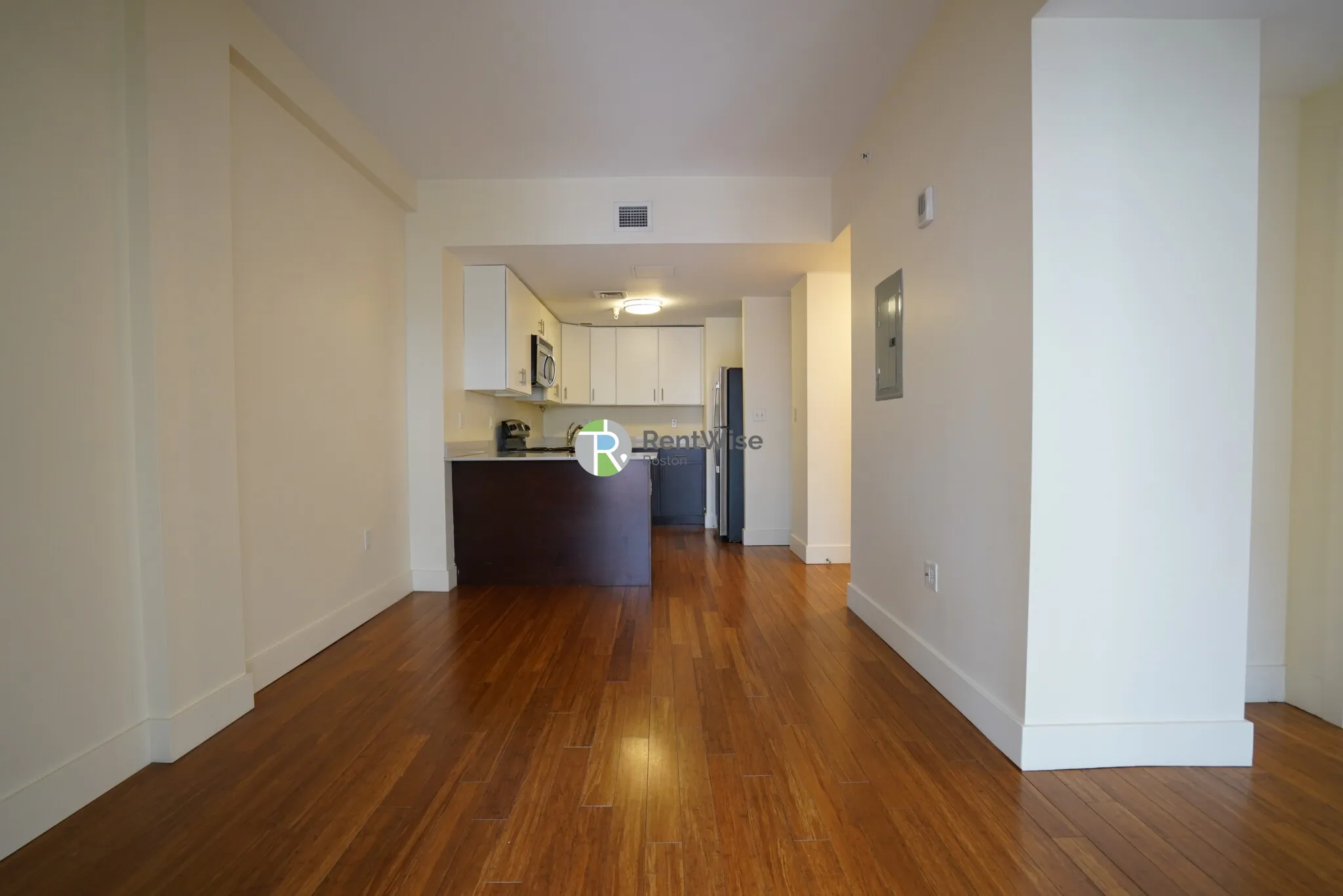 8 Winter St, Downtown