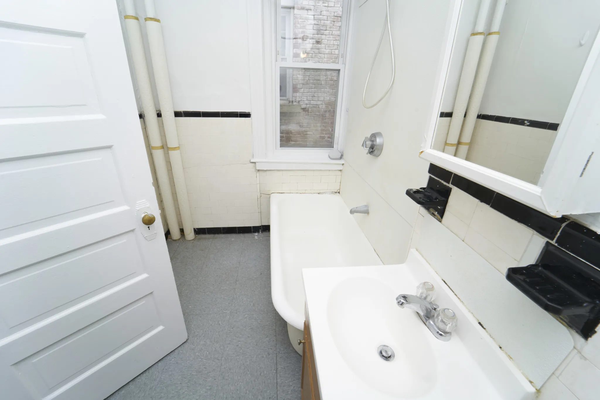 1375 Commonwealth Ave, Brighton