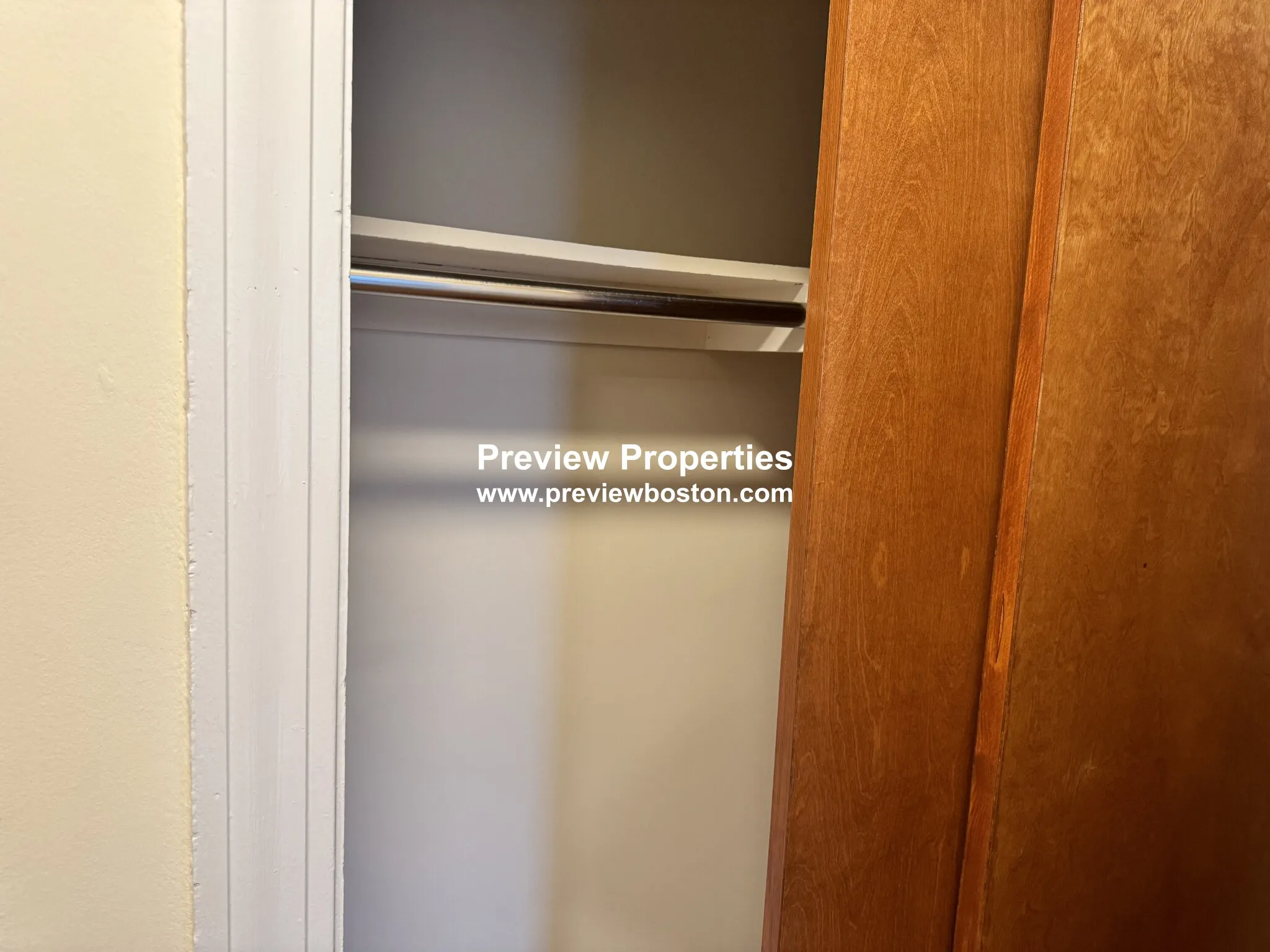 180 North Beacon St, Brighton