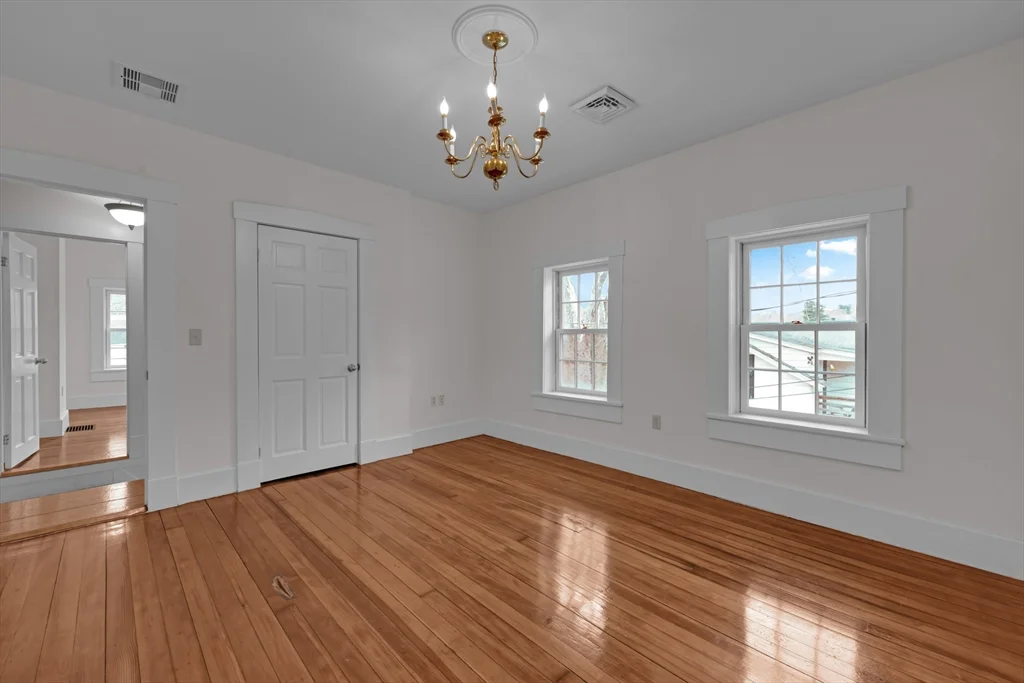 22 School St, Southbridge