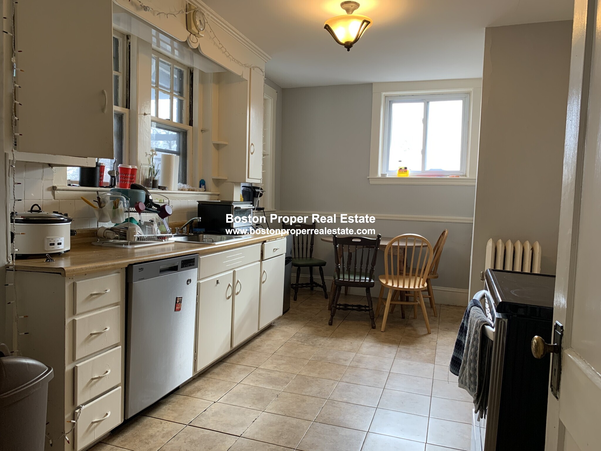 120 University Rd, Aspinwall Hill