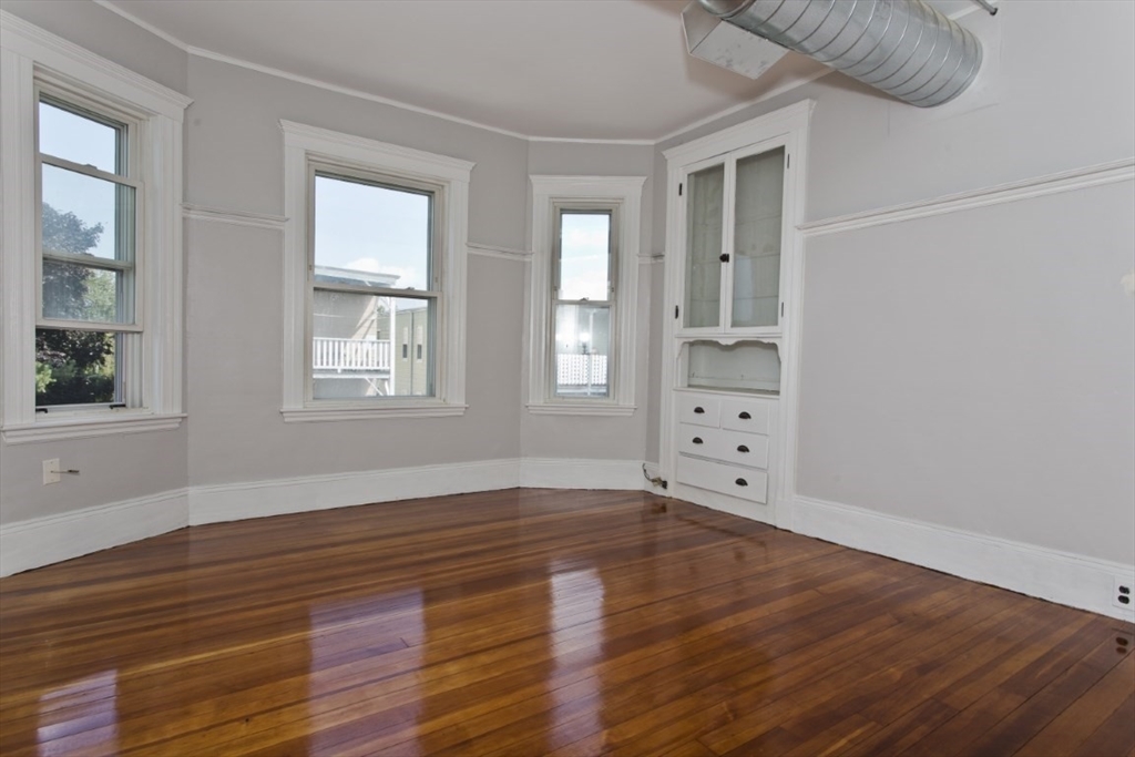 73 Barnes Ave, East Boston