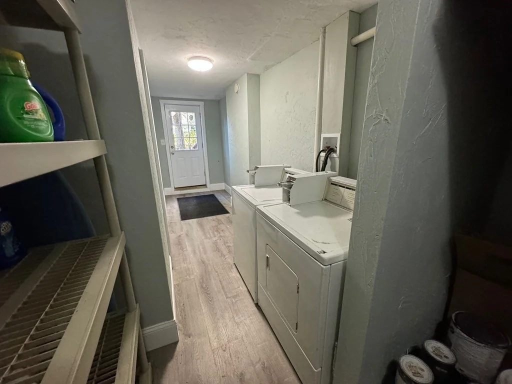 61 Gates St, South Boston