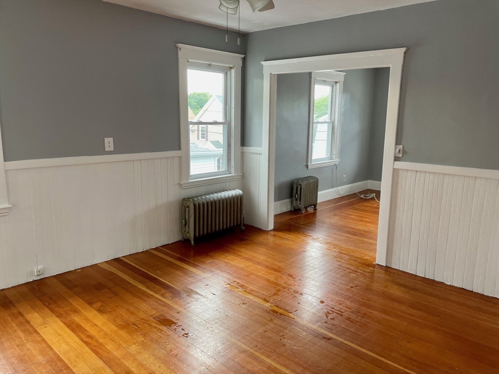 12 Wheatland, Salem