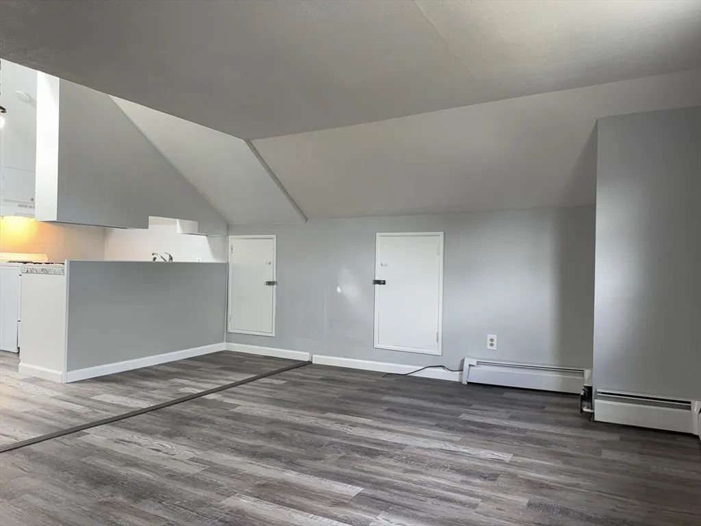 148 Maxfield St, New Bedford