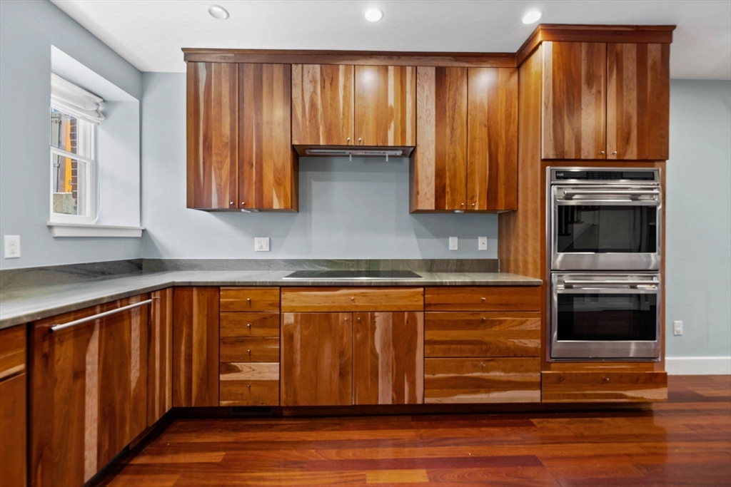 32 Clarendon, South End