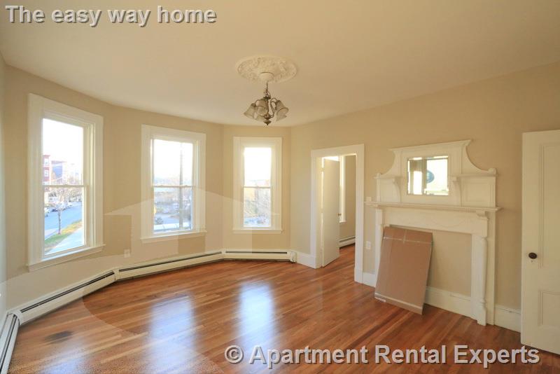 793 Cambridge St, East Cambridge