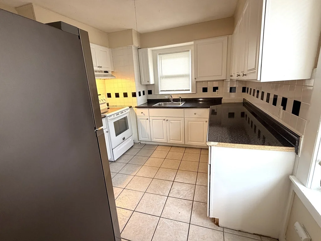 182 Princeton Ave, Waltham