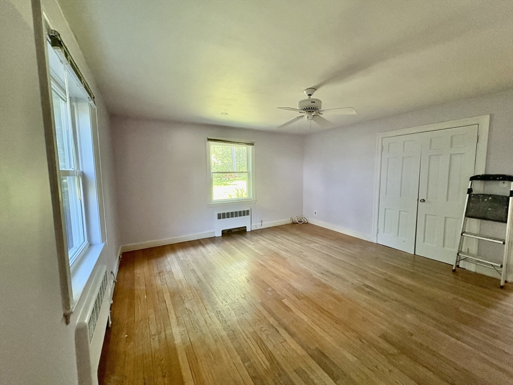 379 Newton St, Chestnut Hill