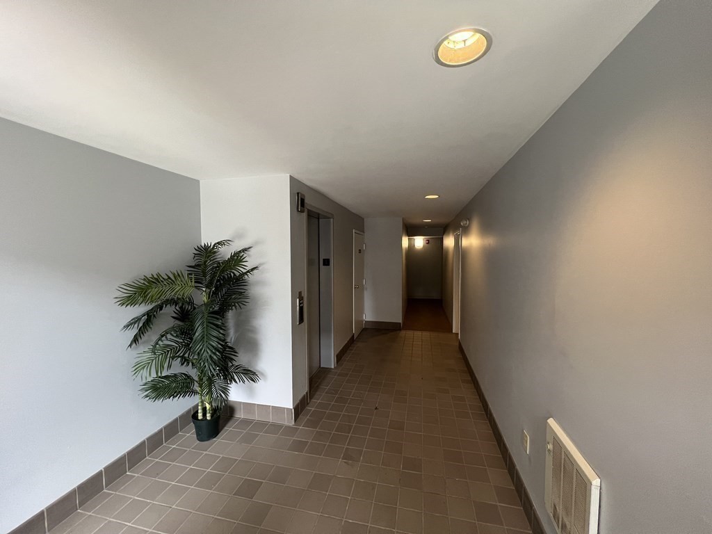 255 Beacon St, Somerville