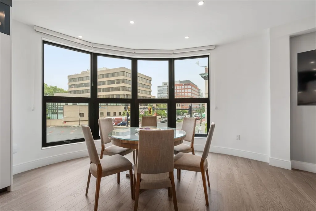 69 Walnut, Boylston Street