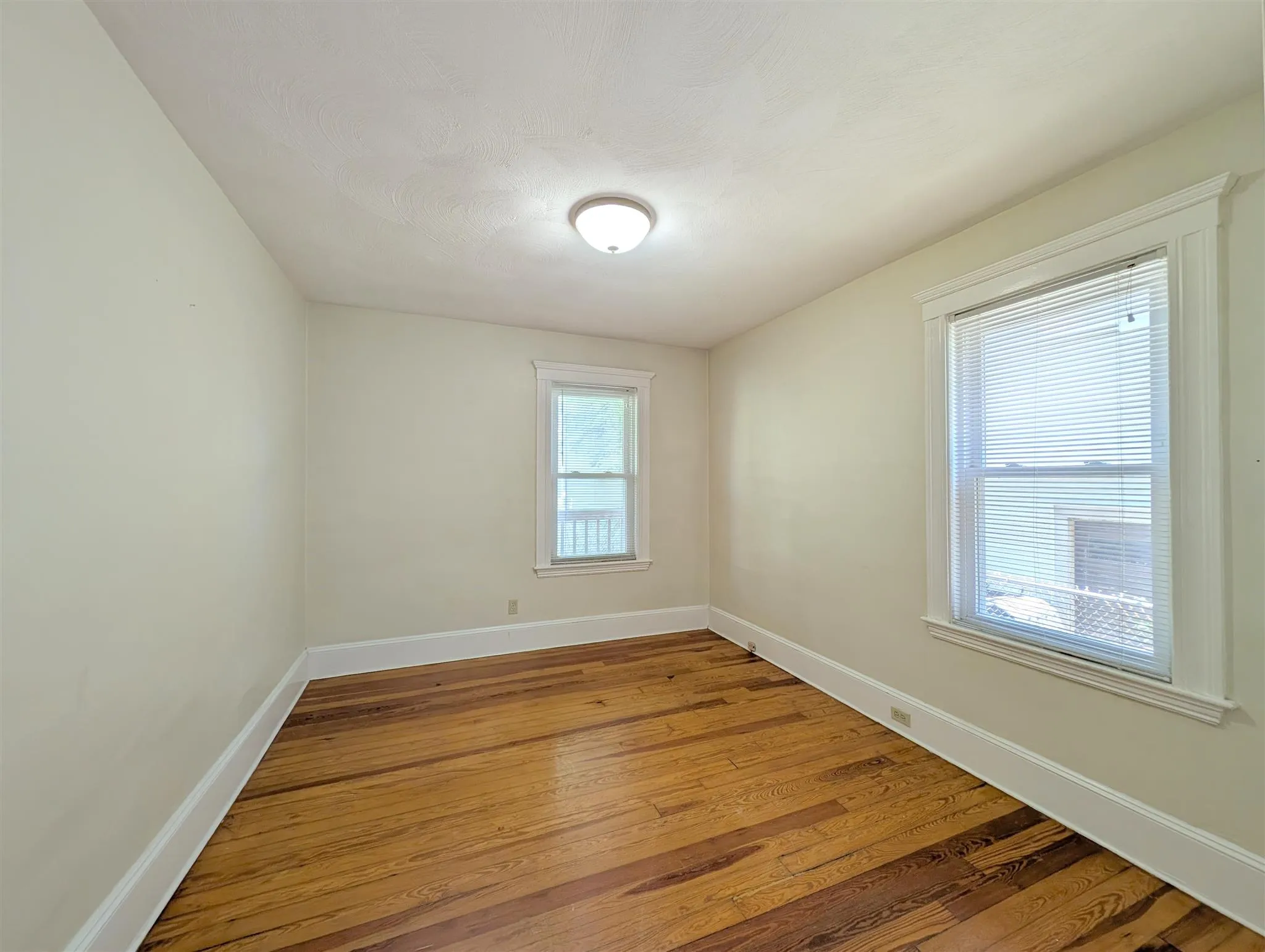 79 Conwell Ave, Teele Square