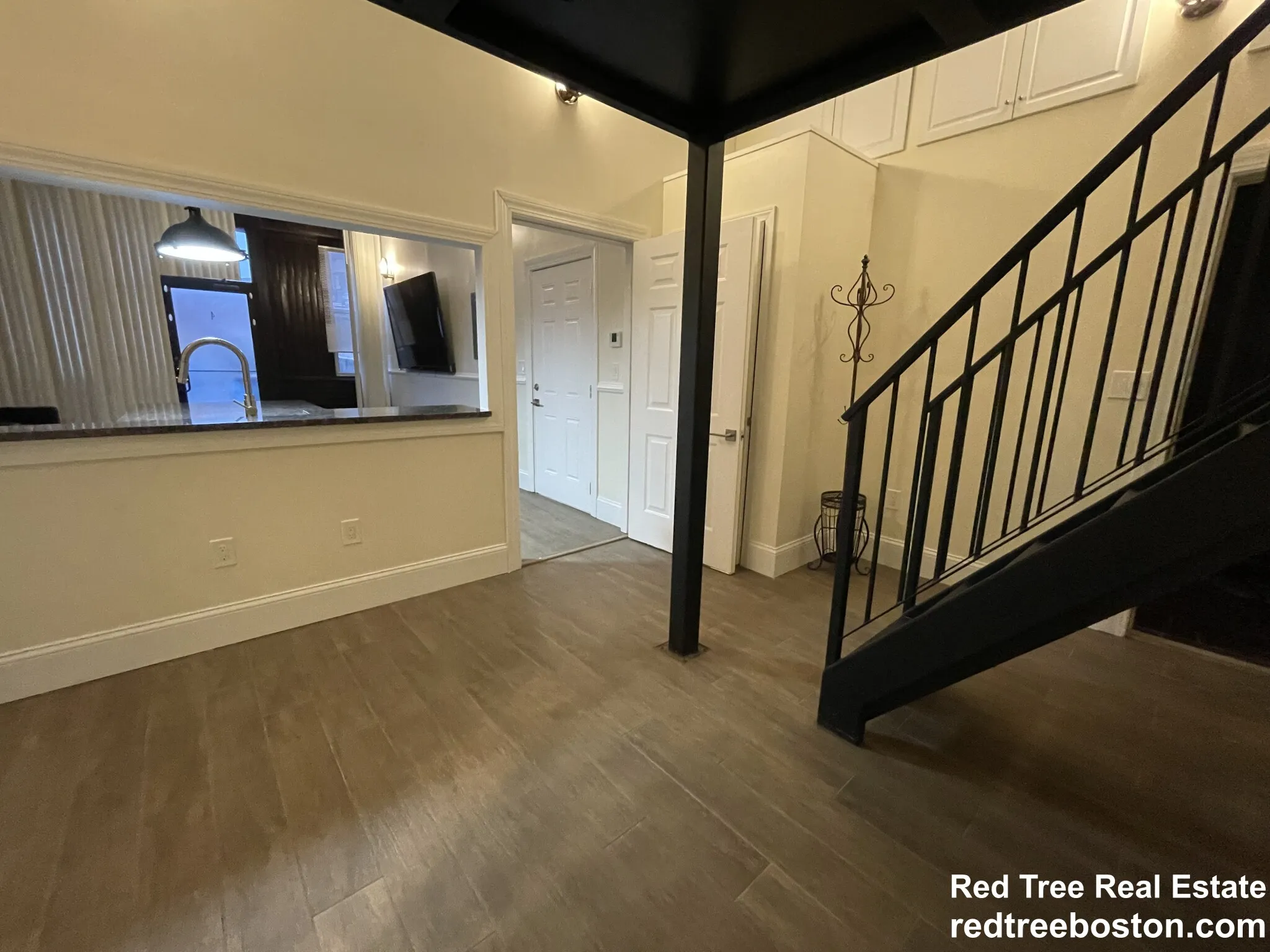 25 Saint Mary's Ct, Coolidge Corner