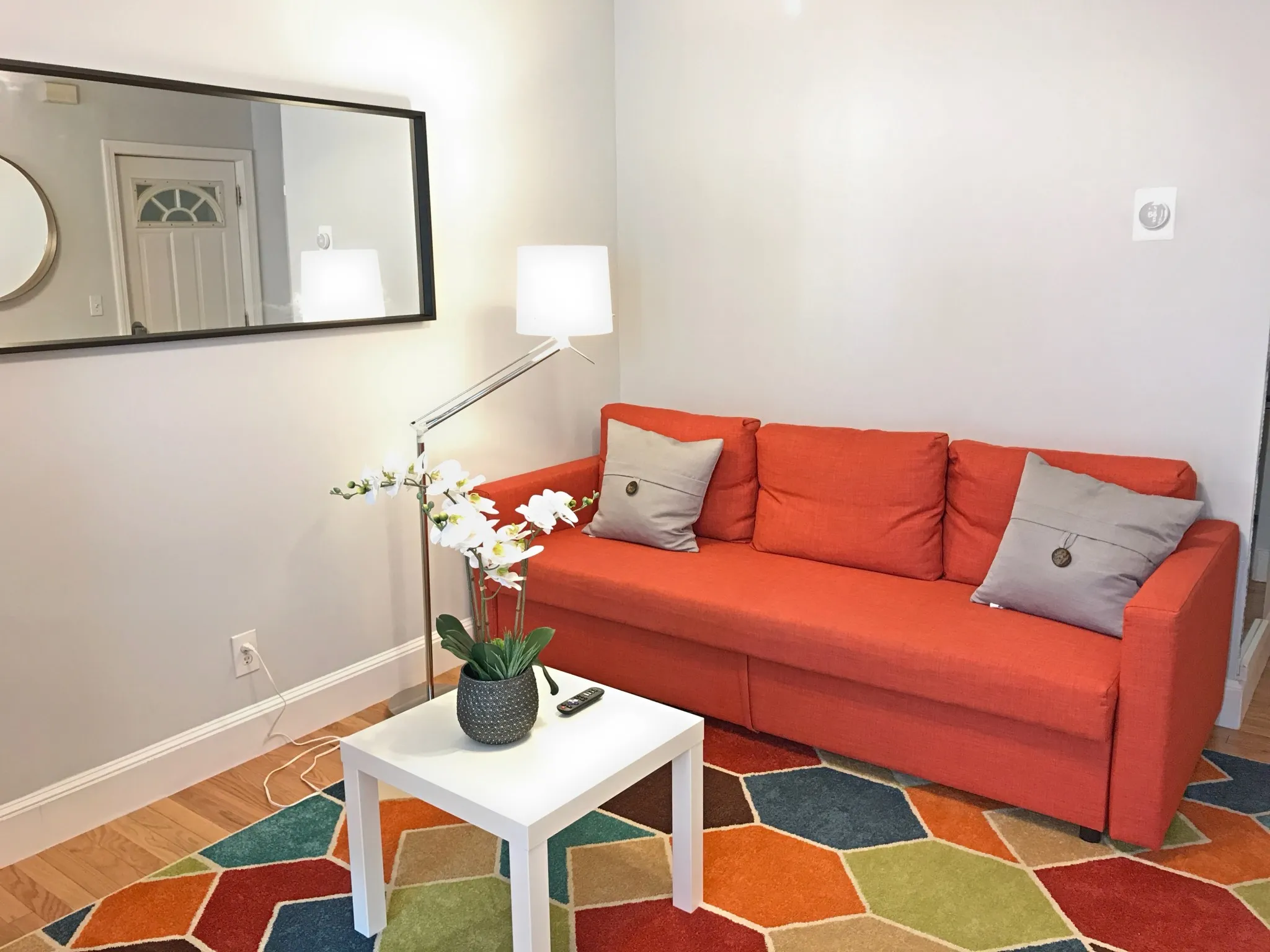 130 West 8th St, South Boston