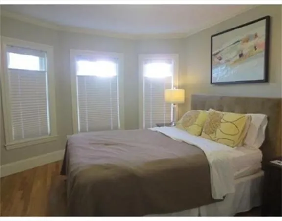 6 Bristol St, Wellington-Harrington