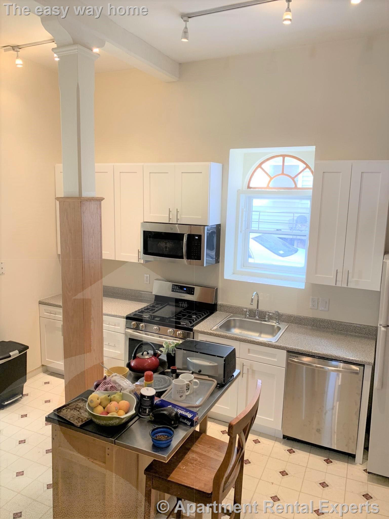 106 Central St, Winter Hill