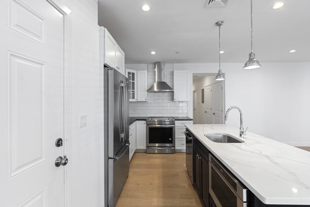 213 East Eagle St, East Boston