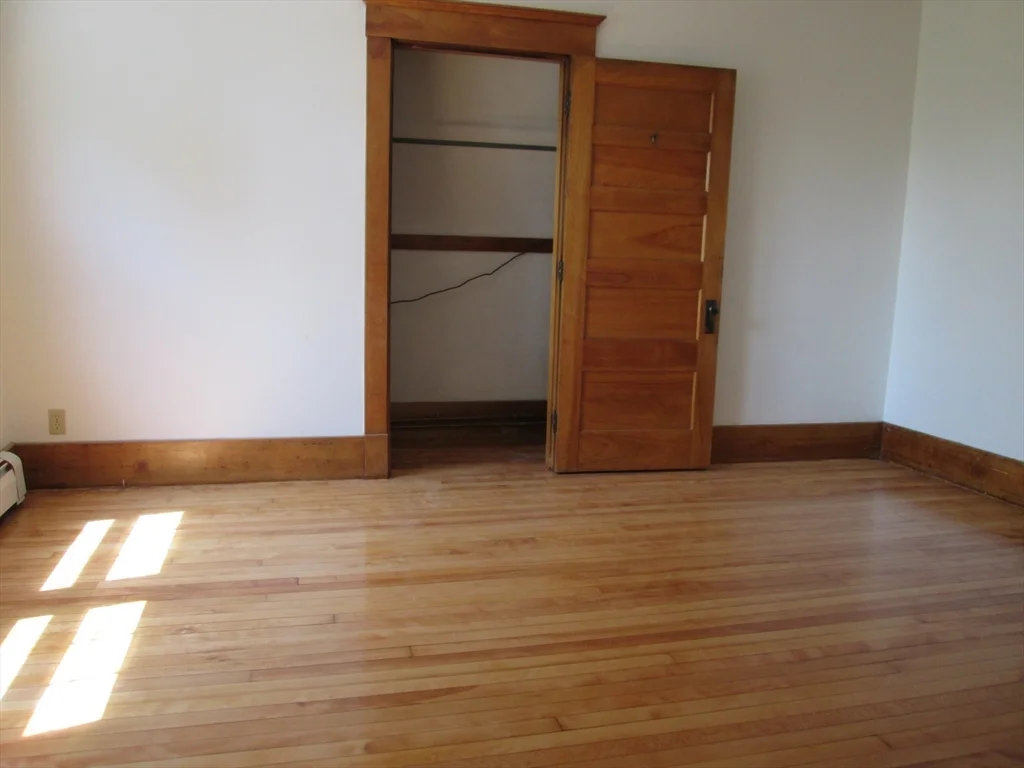 5 Oberlin St, Worcester