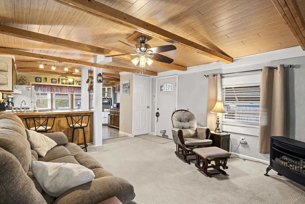 17 Irene Ave, Webster