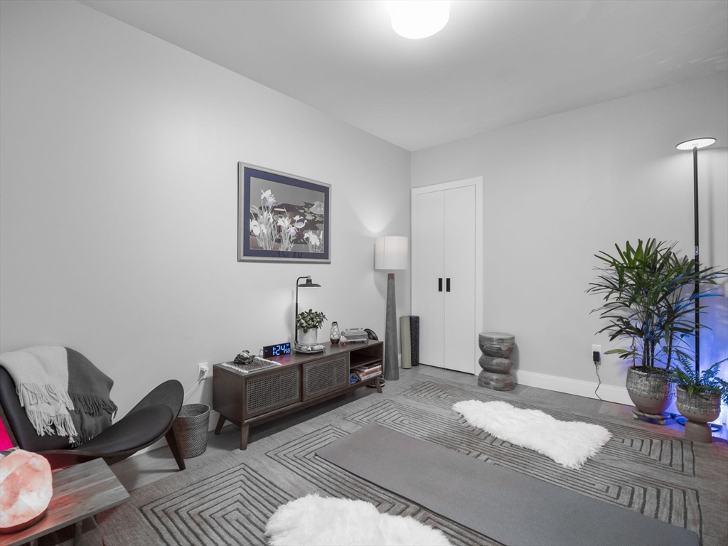 9 Central St, Spring Hill