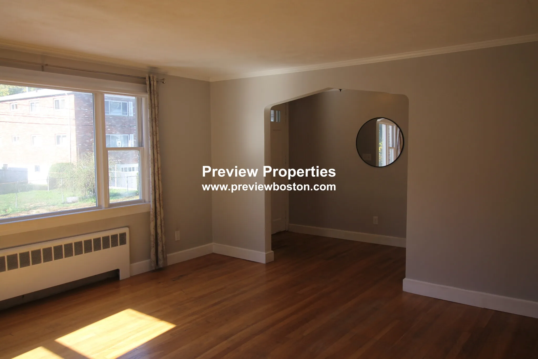 14 Caltha Rd, Oak Square