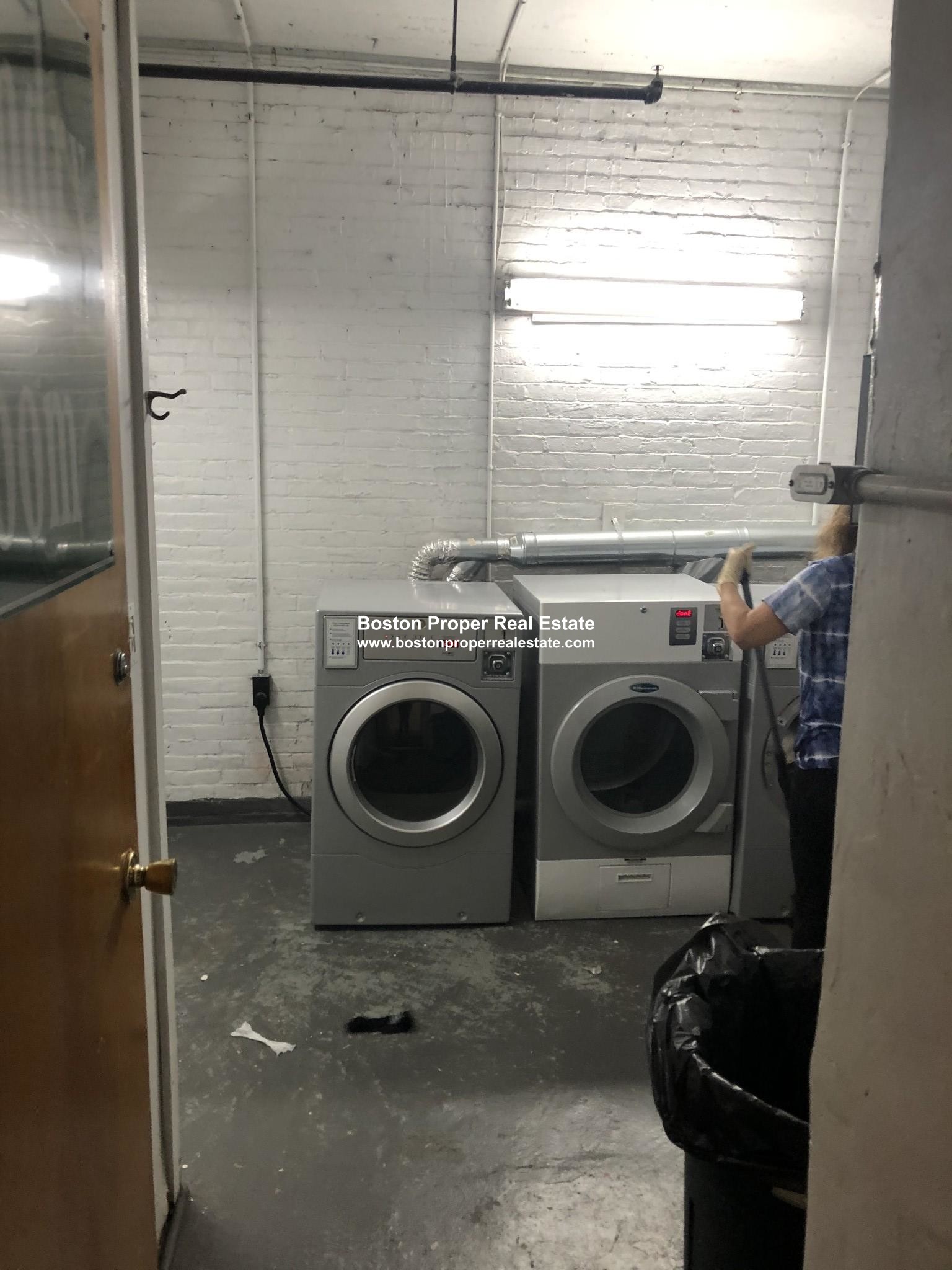 6 Marlborough St, Back Bay