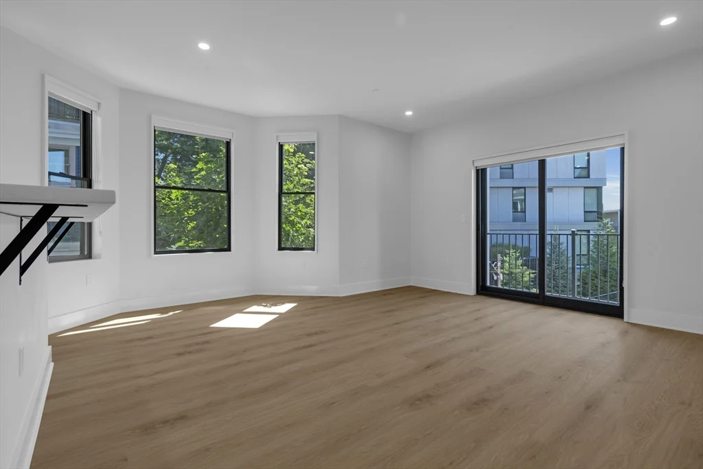 69 Bailey St, Dorchester