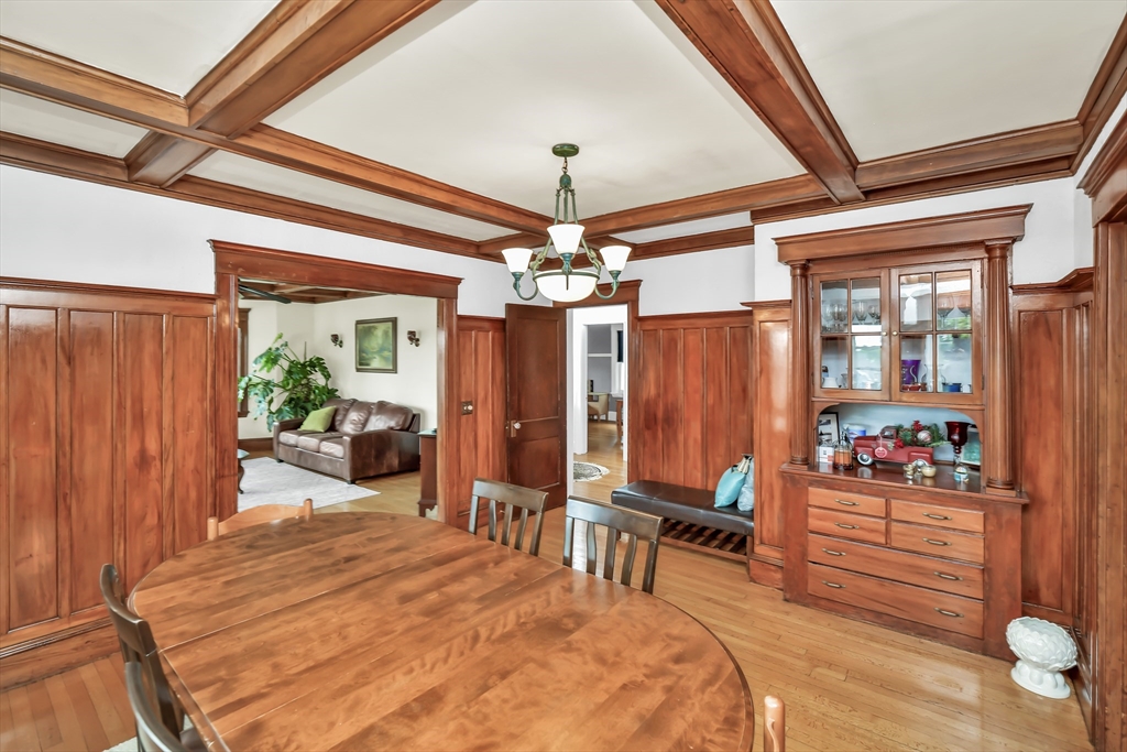 404 Mount Auburn, Watertown